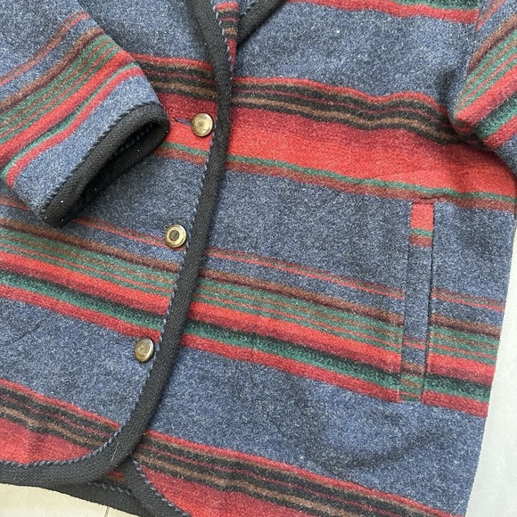 Vintage Woolrich Southwestern Blanket Coat Wool Aztec Striped USA Cabin Ranch - Picture 6 of 10